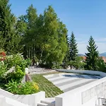 Otel Balneocomplex Kamena 3*